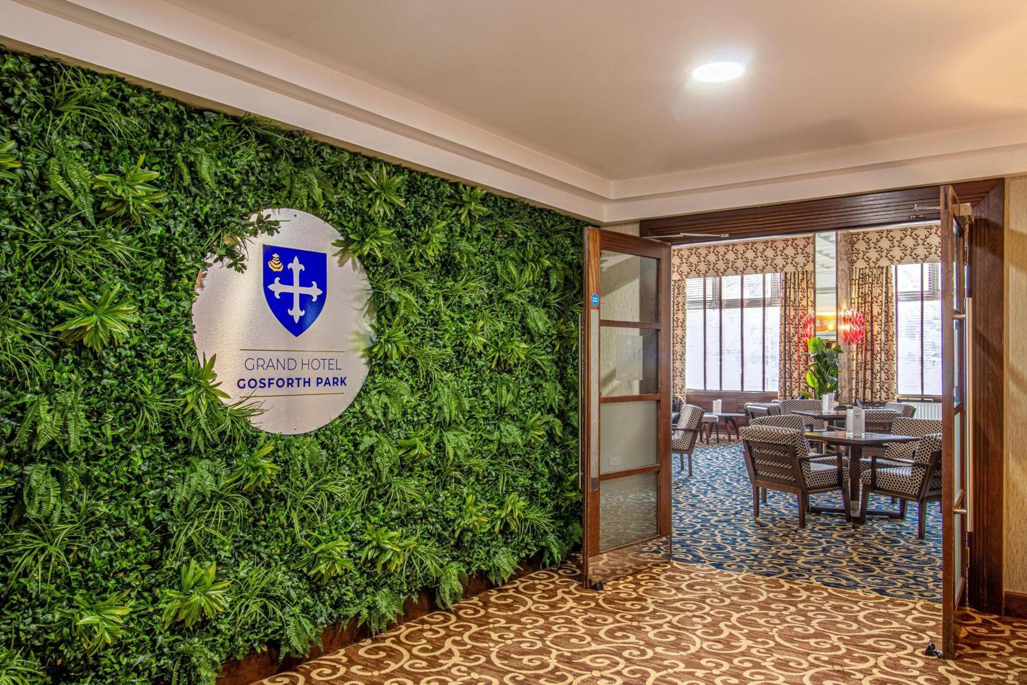 ניוקאסל Grand Hotel Gosforth Park מראה חיצוני תמונה