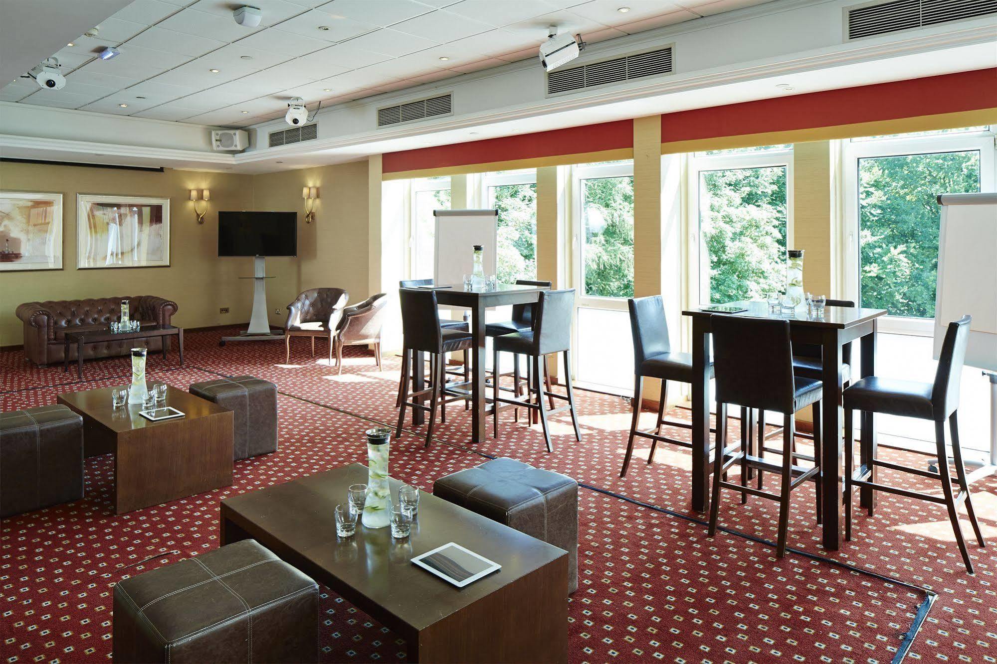 ניוקאסל Grand Hotel Gosforth Park מראה חיצוני תמונה