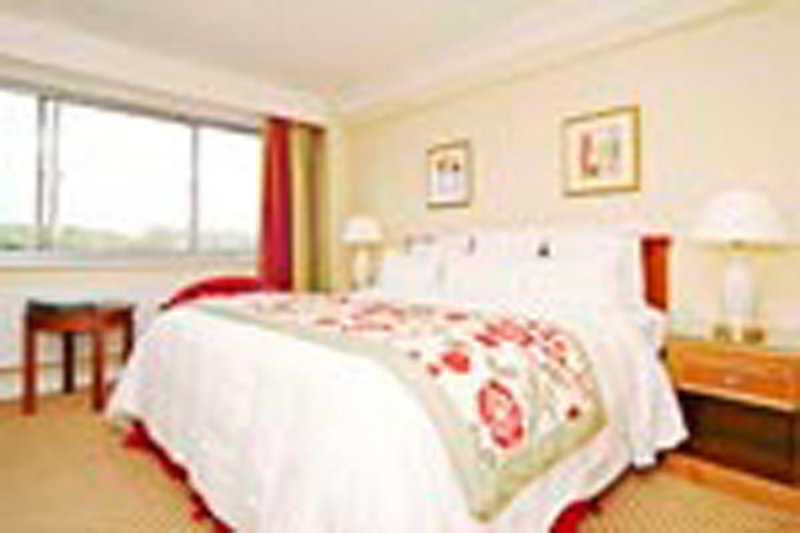 ניוקאסל Grand Hotel Gosforth Park מראה חיצוני תמונה