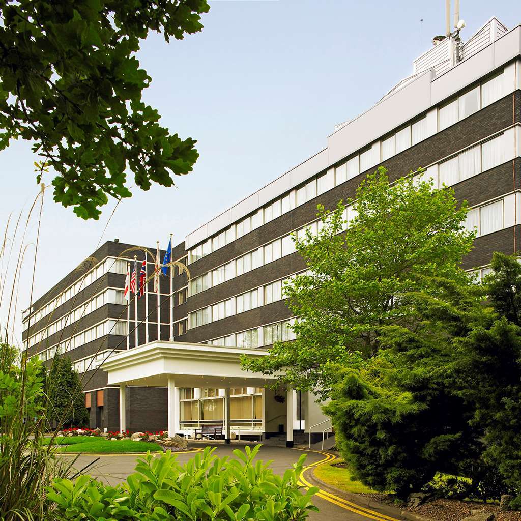 ניוקאסל Grand Hotel Gosforth Park מראה חיצוני תמונה